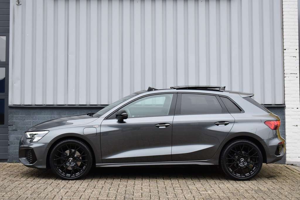 Audi A3 Sportback 40 TFSI e 204 Pk S-Line 2021 - Afbeelding 13