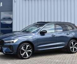 Alternative view of Volvo XC60 2.0 T6 Plug-in Hybrid AWD 350 Pk R-Design 2024