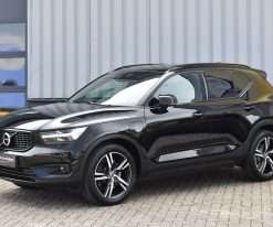 Alternative view of Volvo XC40 1.5 T5 Recharge 262 Pk R-Design 2020