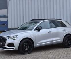 Alternative view of Audi Q3 45 Tfsi e 245 Pk Pano Black Ed 2021