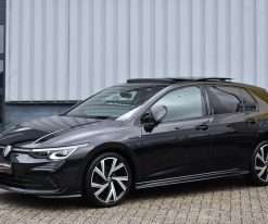 Alternative view of Volkswagen Golf 1.5 eTSI R-Line 150 Pk 2023