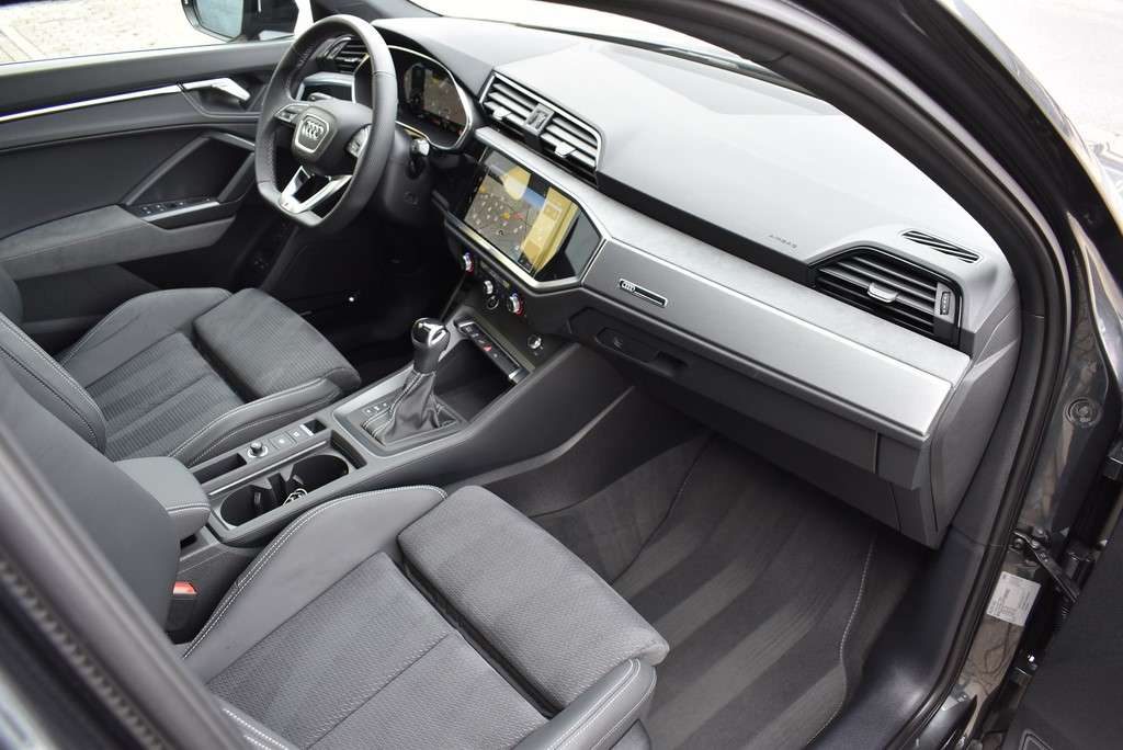 Audi Q3 Sportback 45 Tfsi e 245 Pk S-Line 2023 - Afbeelding 11