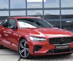 Volvo S60 2.0 T6 AWD Twin Engine R-Design 2020 - Afbeelding 3