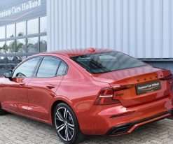 Volvo S60 2.0 T6 AWD Twin Engine R-Design 2020 - Afbeelding 16