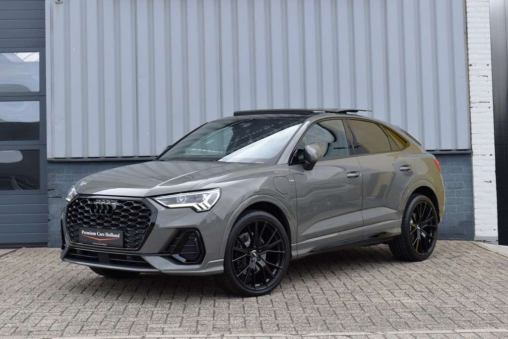 Audi Q3 Sportback 45 Tfsi e 245 Pk S-Line 2023