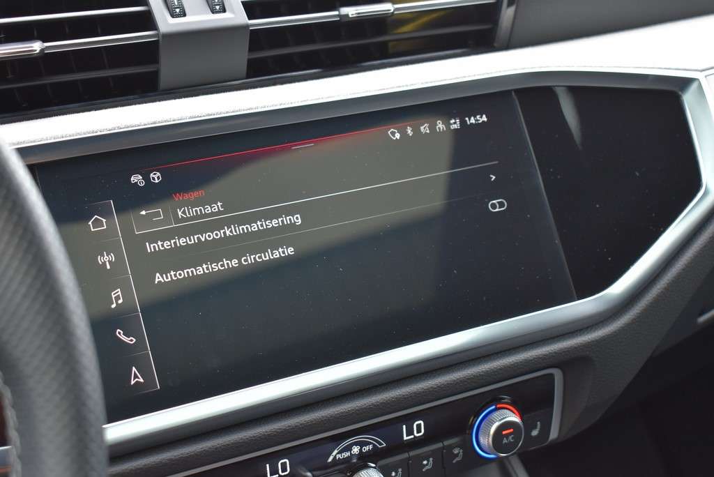 Audi Q3 Sportback 45 Tfsi e 245 Pk S-Line 2023 - Afbeelding 17