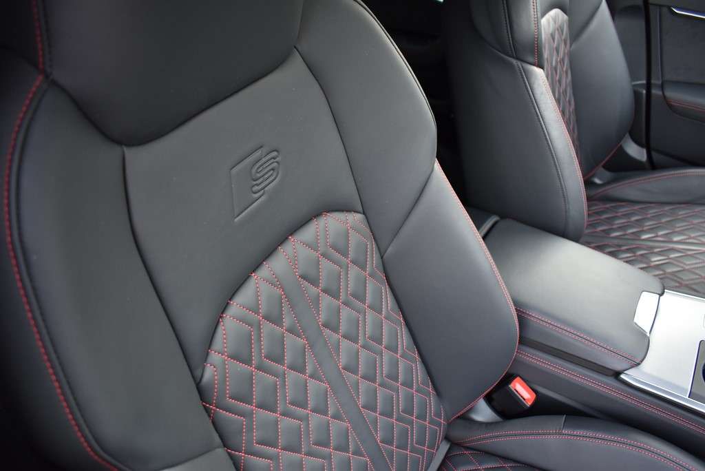 Audi A6 Avant 55 TFSI e Quattro 367 Pk S-Line Competition 2023 - Afbeelding 12