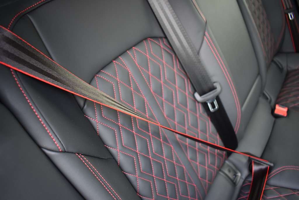 Audi A6 Avant 55 TFSI e Quattro 367 Pk S-Line Competition 2023 - Afbeelding 14