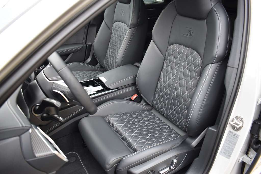 Audi A6 Avant 55e TFSI Quattro 367 Pk S line Black Ed 2023 - Afbeelding 7