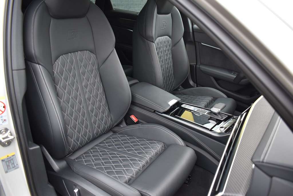 Audi A6 Avant 55e TFSI Quattro 367 Pk S line Black Ed 2023 - Afbeelding 9